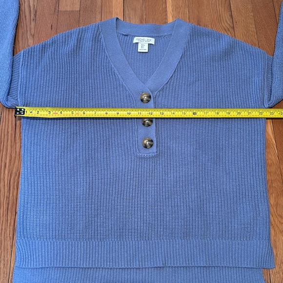 Rachel Zoe V neck pullover Henley sweater in light cornflower blue w/ buttons - Picture 13 of 15